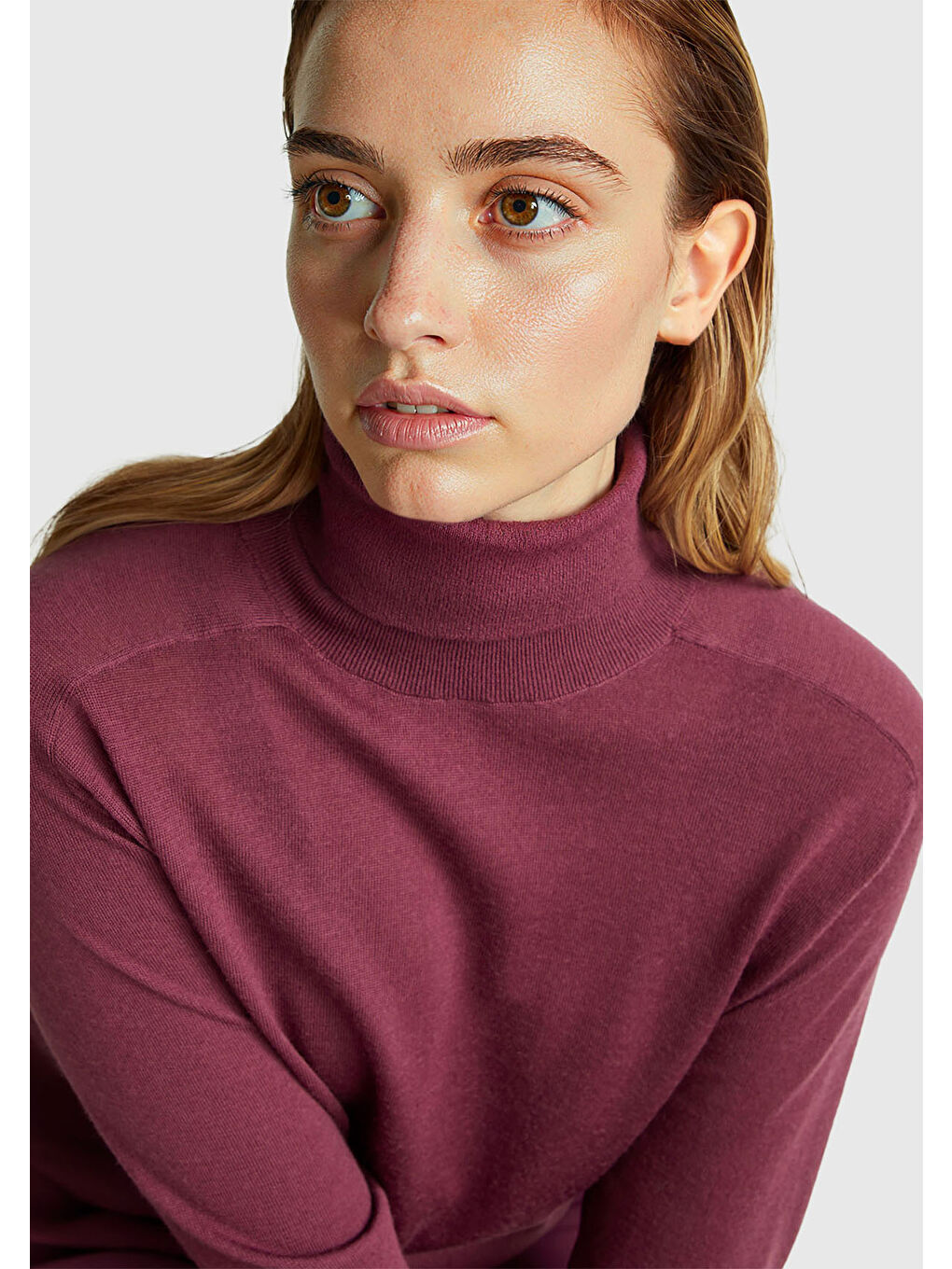 Kadın Mürdüm %100 Yün Ribana Detaylı Balıkçı Yaka Kazak-5