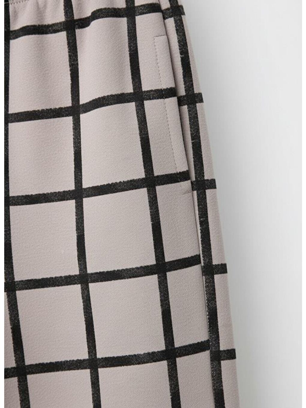 Karışık Çocuk Pamuklu Gri Kareli Eşofman Altı – Paça Kıvrımlı, Elastik Bel-1