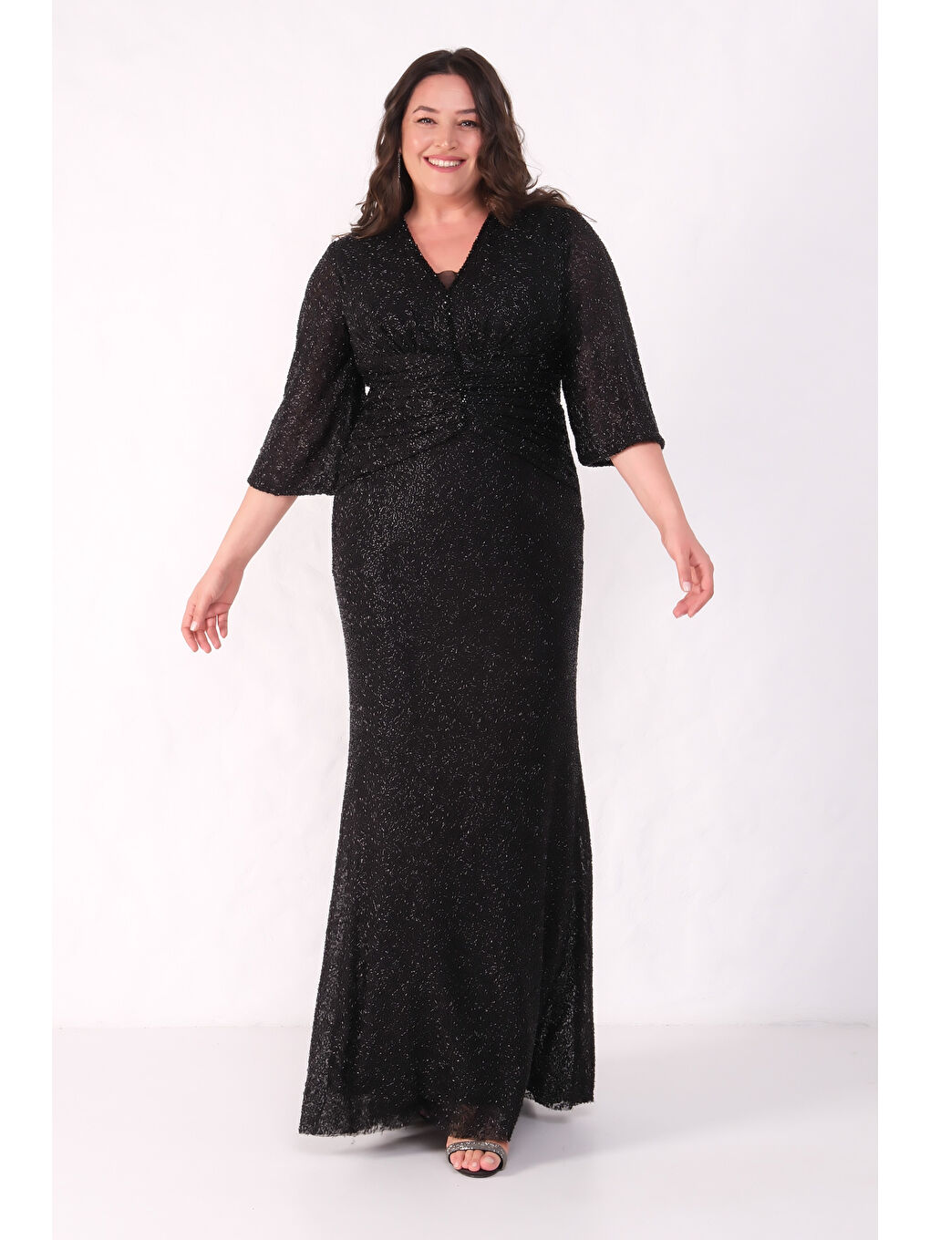 Kadın Siyah V Yaka Boncuklu Büyük Beden Abiye Elbise-4