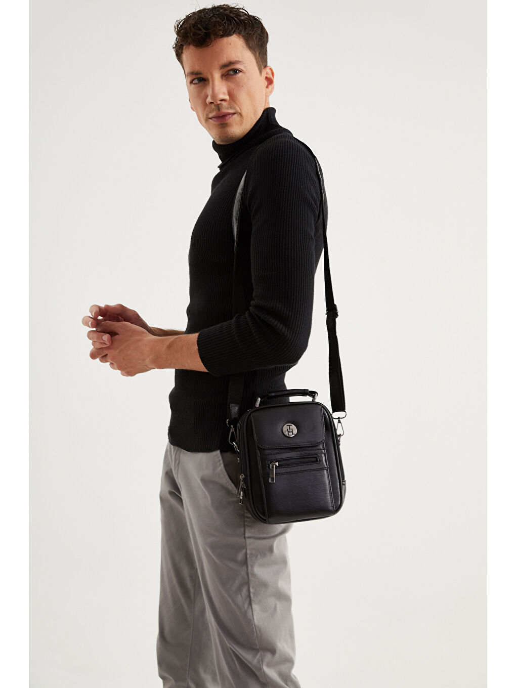 Erkek Postacı Çantası TH-WS300200 Siyah-1