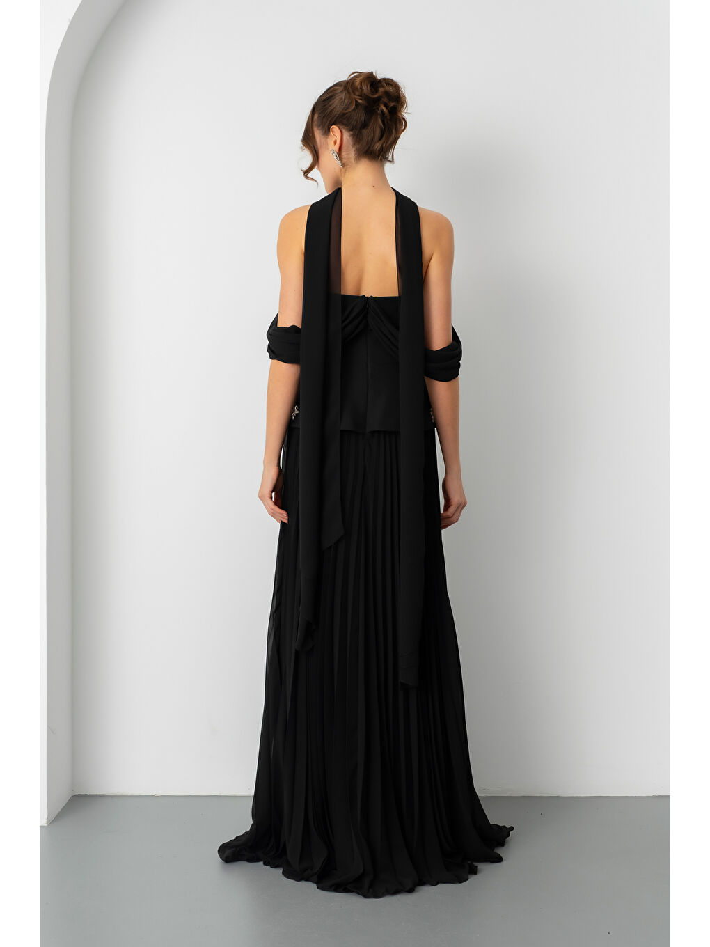 Kadın Siyah Straplez Yaka Taşlı Uzun Söz Nişan Nikah Abiye Elbise-5