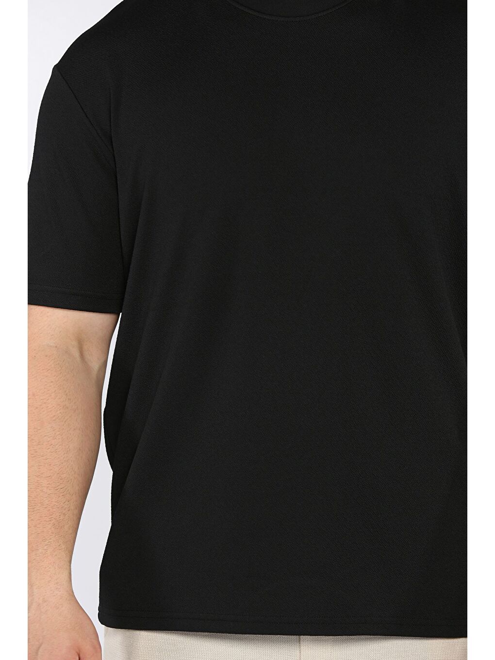 Siyah Erkek Bisiklet Yaka Tişört-3