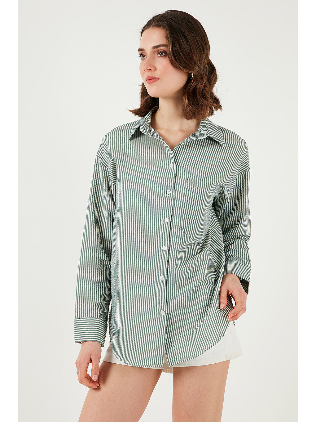 Yeşil Regular Fit Uzun Kollu Cepli Çizgili Kadın Gömlek 6772895-3