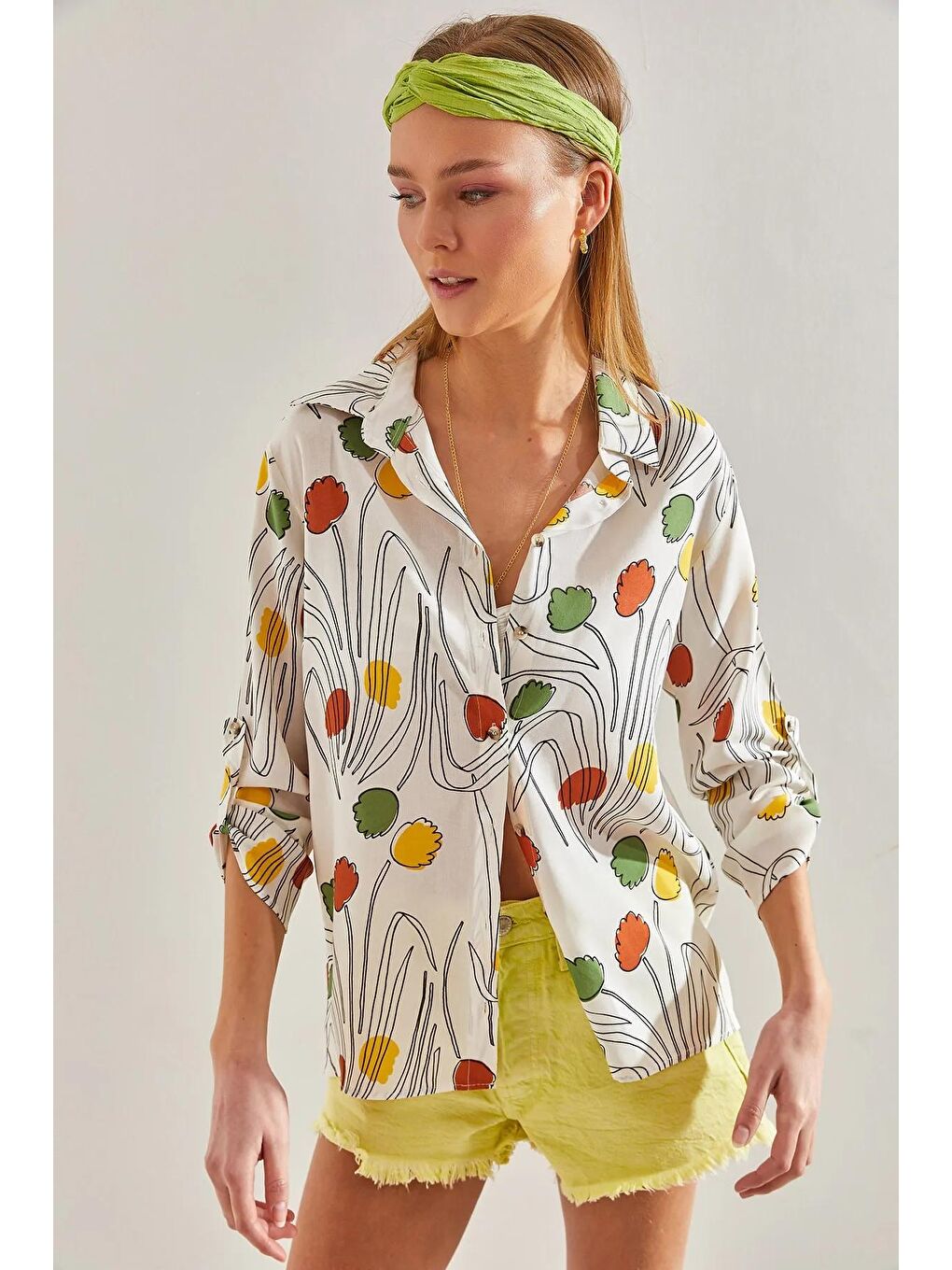 Ekru Kadın Kol Katlamalı Desenli Viskon Gömlek 60101031