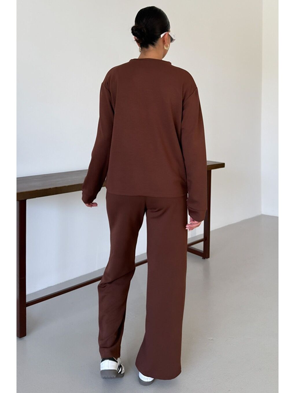 Kadın Kahverengi İnce Beyaz Biye Çizgi Detaylı Bisiklet Yaka Alt-Üst Takım-7