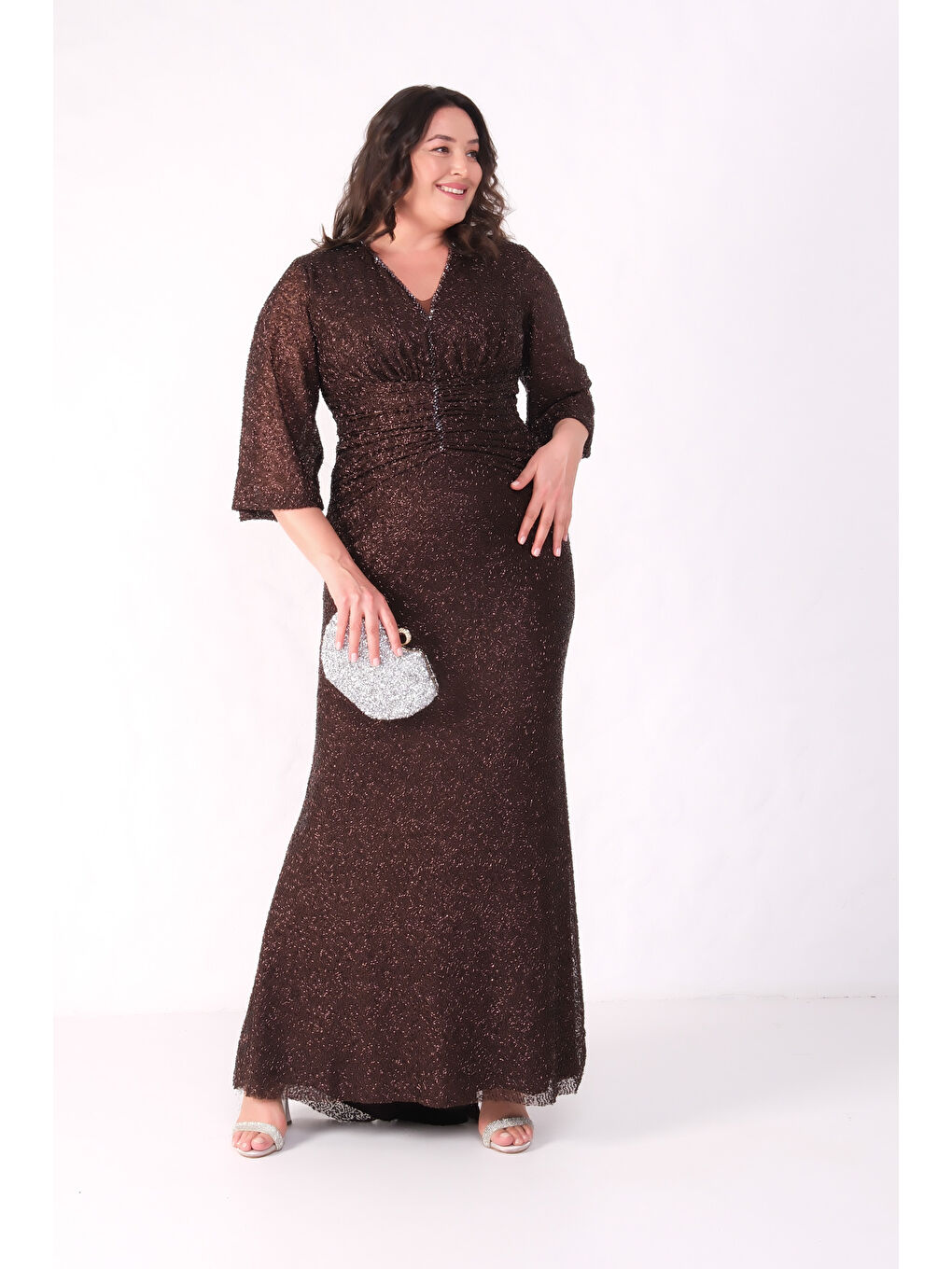 Kadın Kahverengi V Yaka Boncuklu Büyük Beden Abiye Elbise-3