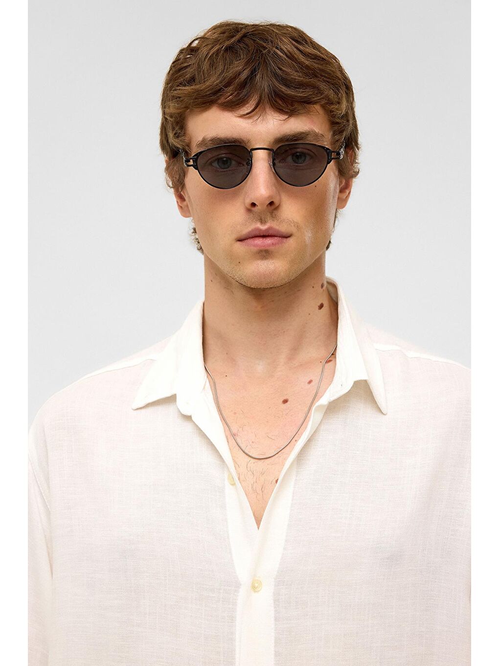 Oversize Uzun Kollu Keten Gömlek Beyaz-3