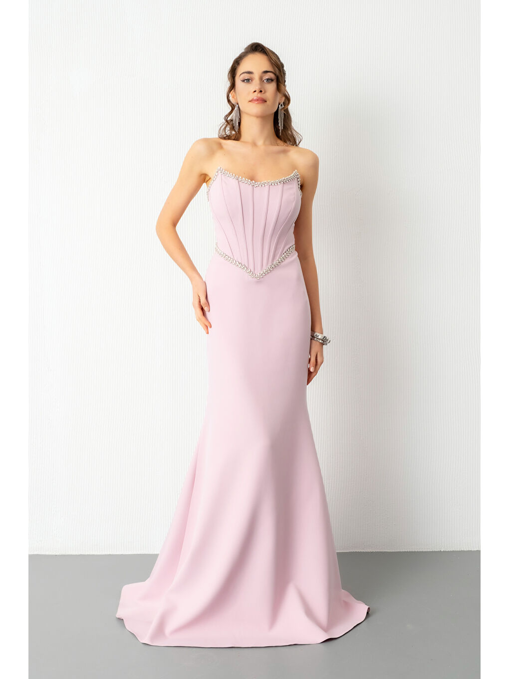 Pembe Kadın Pudra Straplez Taşlı Peplum Kesim Söz Nişan Nikah Abiye Elbise-1