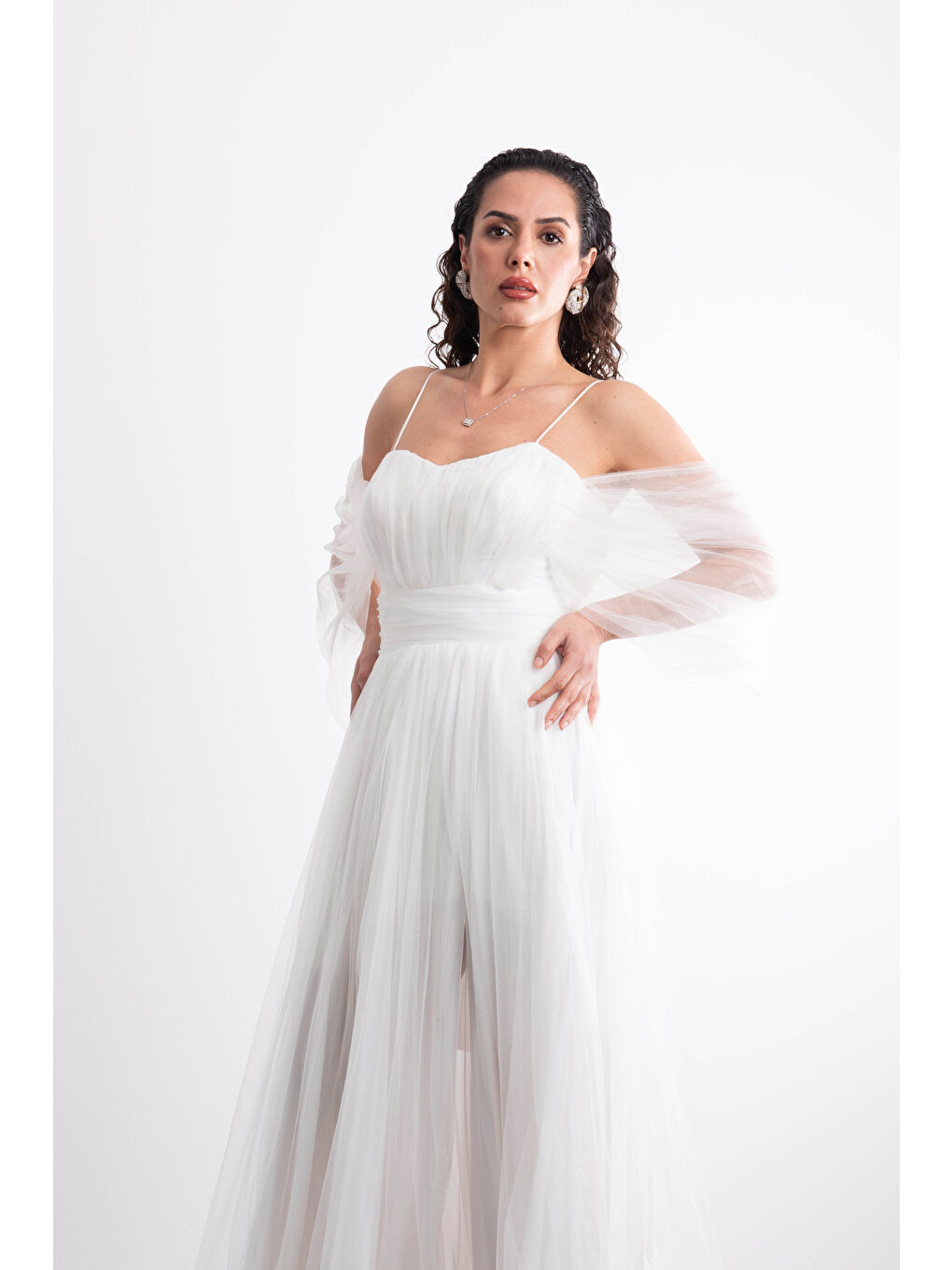 Ekru Spagetti Askılı,Romantik ,Önü Yırtmaçlı,Tüllü, Prenses Model Abiye-5