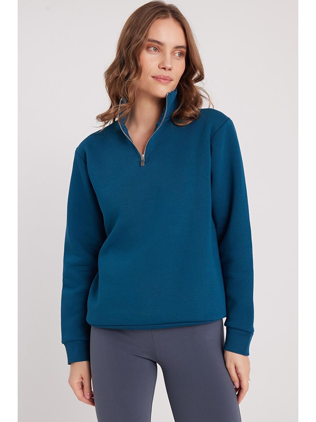 Kadın Relax Fit Rahat Kesim Pamuklu İçi Polarlı Yarım Fermuarlı İndigo Dik Yaka Sweatshirt-3