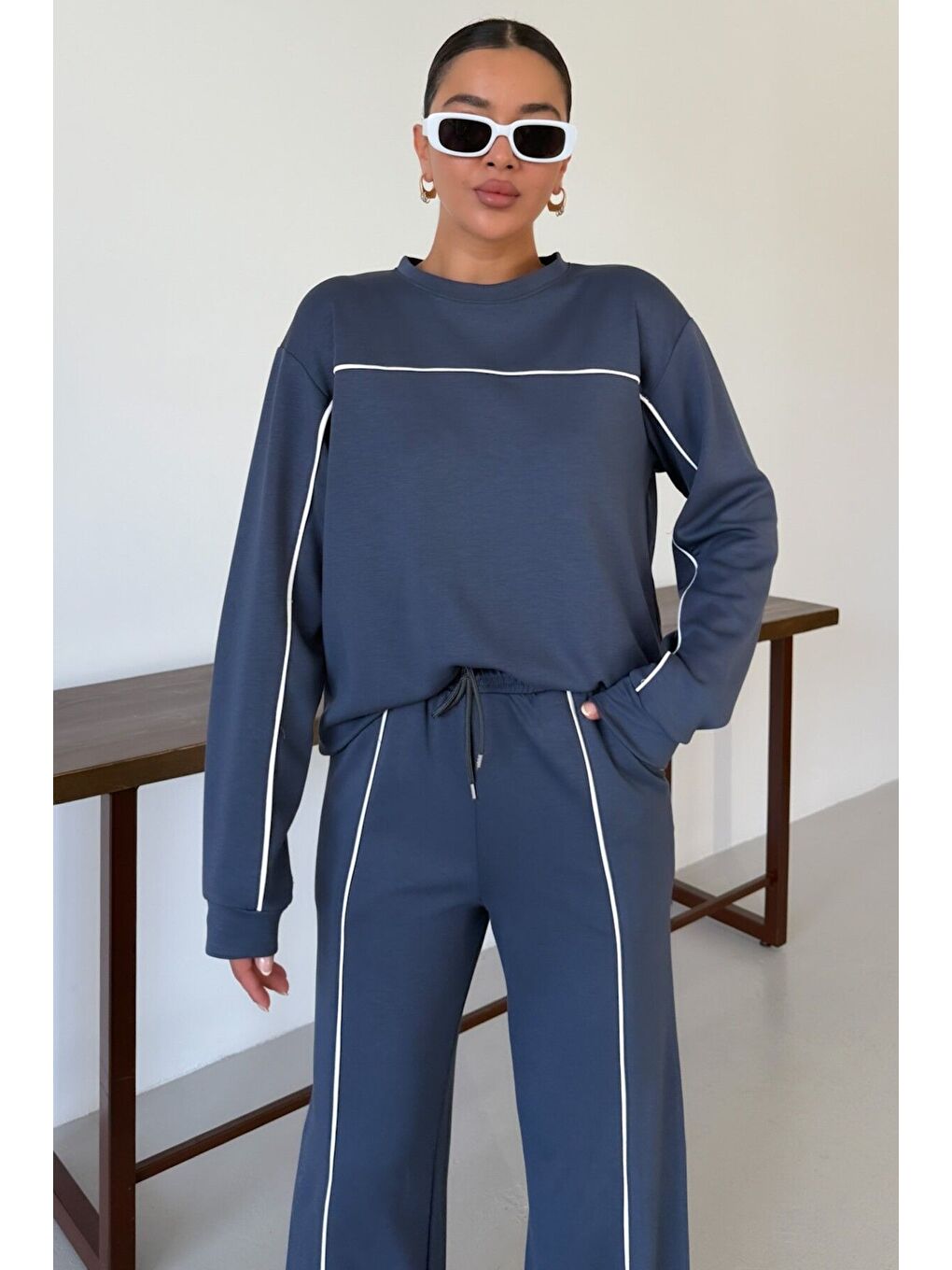 Gri Kadın Füme İnce Beyaz Biye Çizgi Detaylı Bisiklet Yaka Modal Kumaş Alt-Üst Takım-3