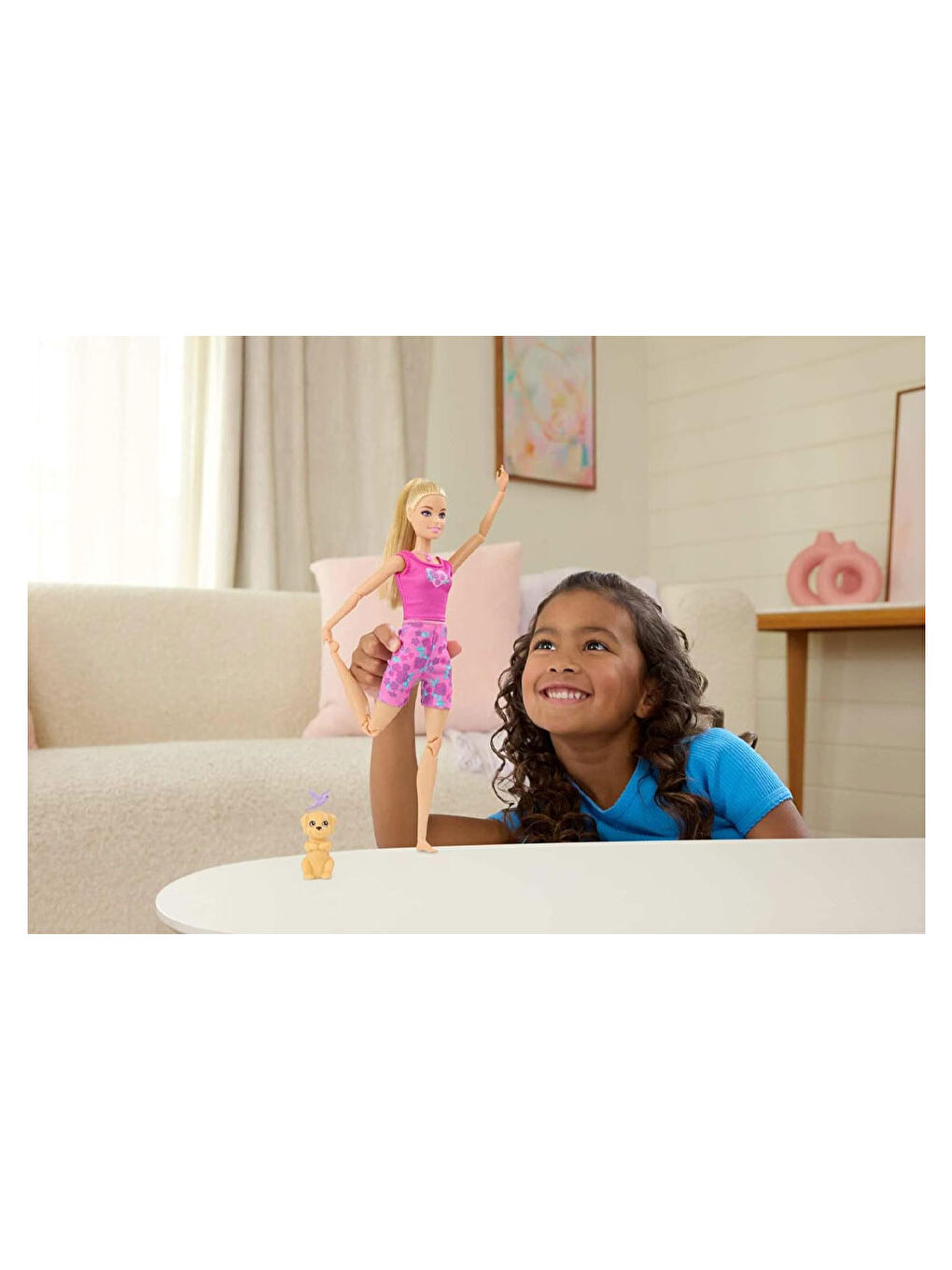 Barbie Sesli ve Işıklı Duyarlı Hareketler Bebeği JJN55-5