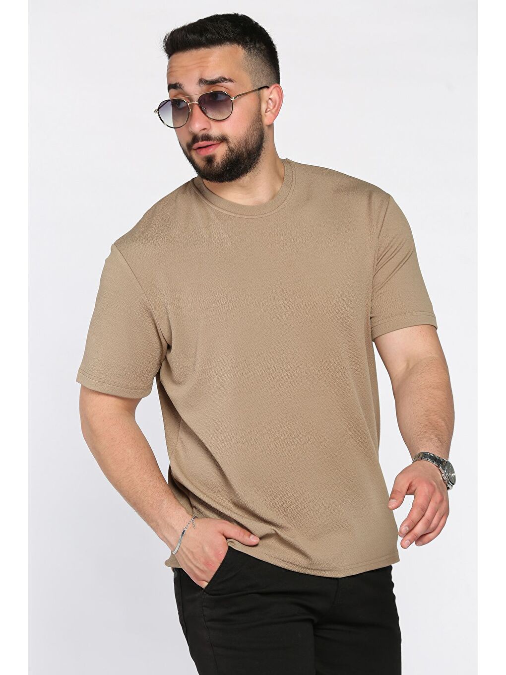 Bej Erkek Bisiklet Yaka Tişört-1