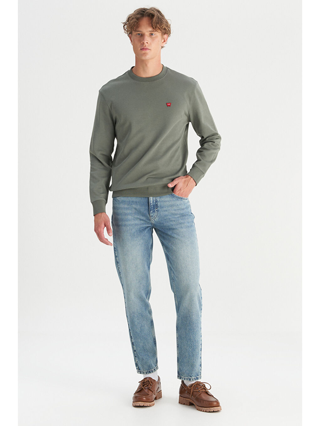 Haki Pamuklu Regular Fit Normal Kesim Bisiklet Yaka Logo Detaylı Sweatshirt-1