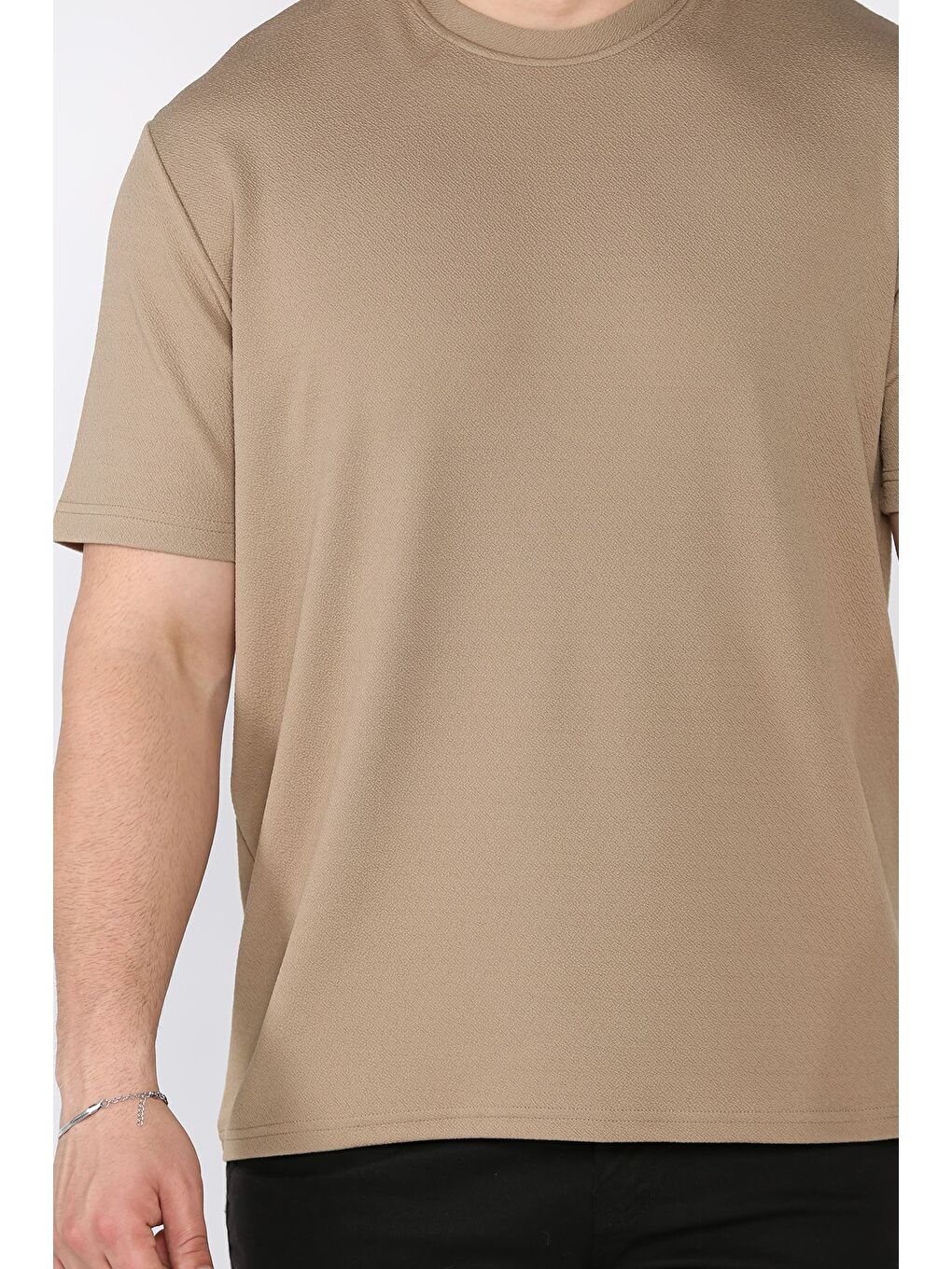 Bej Erkek Bisiklet Yaka Tişört-3