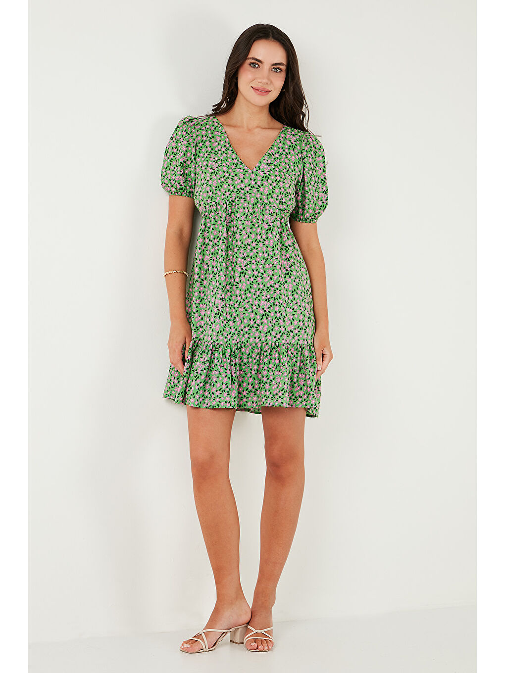 Yeşil Regular Fit V Yaka Balon Kol Desenli Mini Kadın Elbise 67810045-2