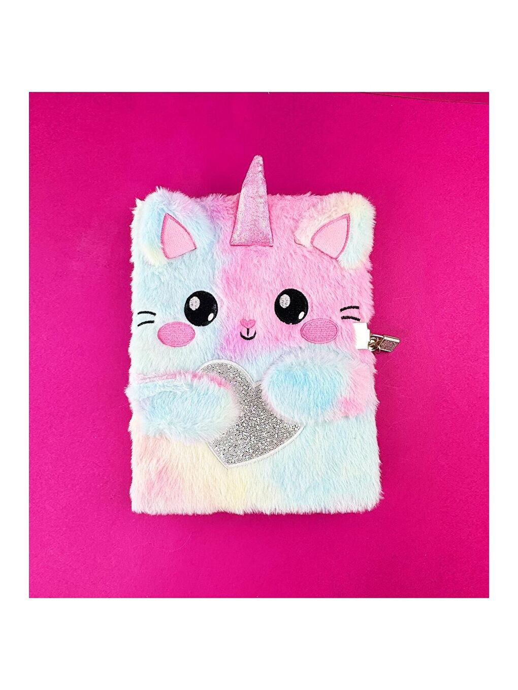 A4 Ebatında 100 Yaprak Pelüş Defter-1