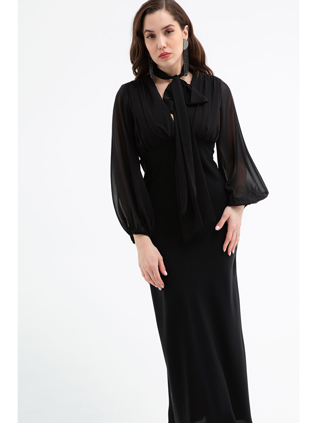 Kadın Siyah Şifon Garnili Elbise-2