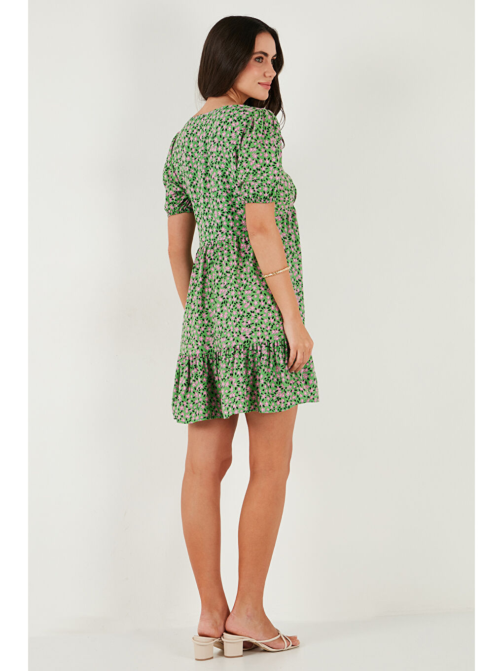 Yeşil Regular Fit V Yaka Balon Kol Desenli Mini Kadın Elbise 67810045-6