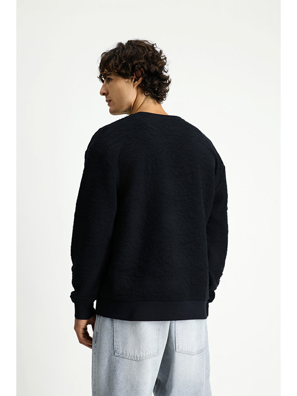 Siyah Bisiklet Yaka Loose Fit Desenli Pamuklu Sweatshirt-4