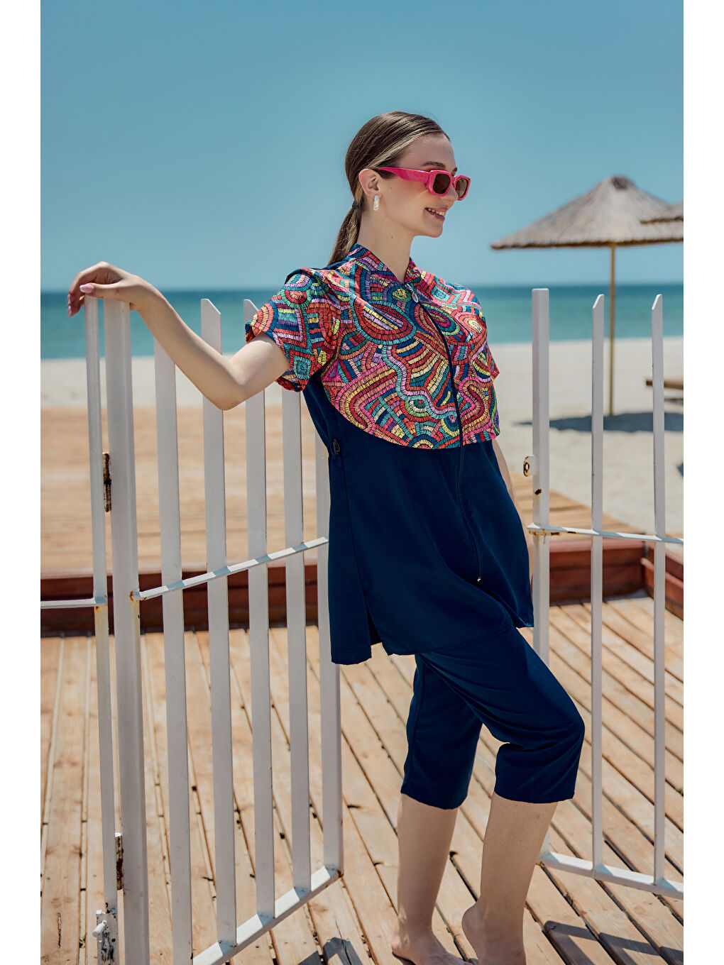 Siyah Önü Kapaklı Paraşüt Kısa Kollu Yarı Kapalı Mayo Nurel R2601-2