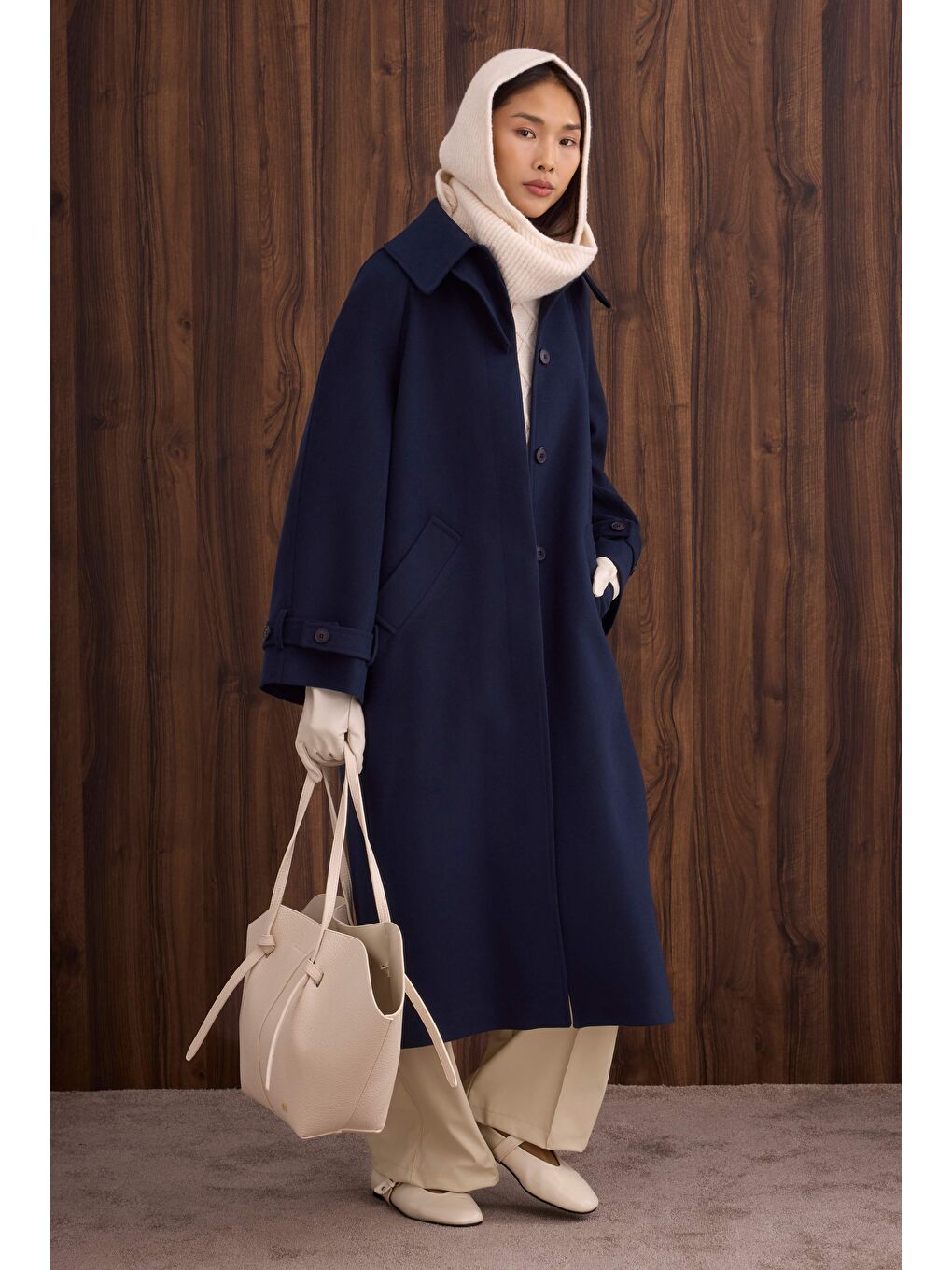 Yaka Detaylı Kaban Koyu Lacivert-2