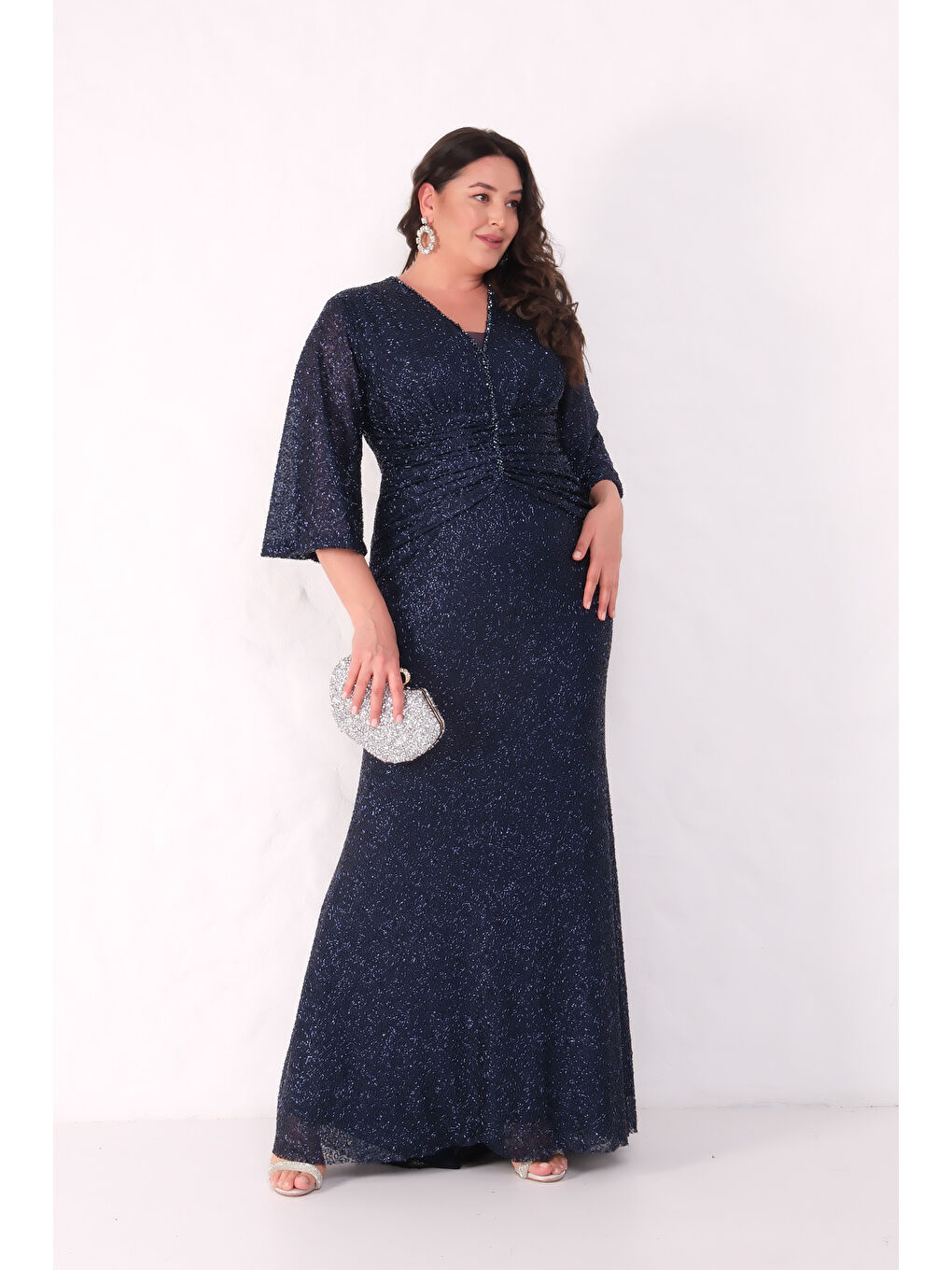 Kadın Lacivert V Yaka Boncuklu Büyük Beden Abiye Elbise-1