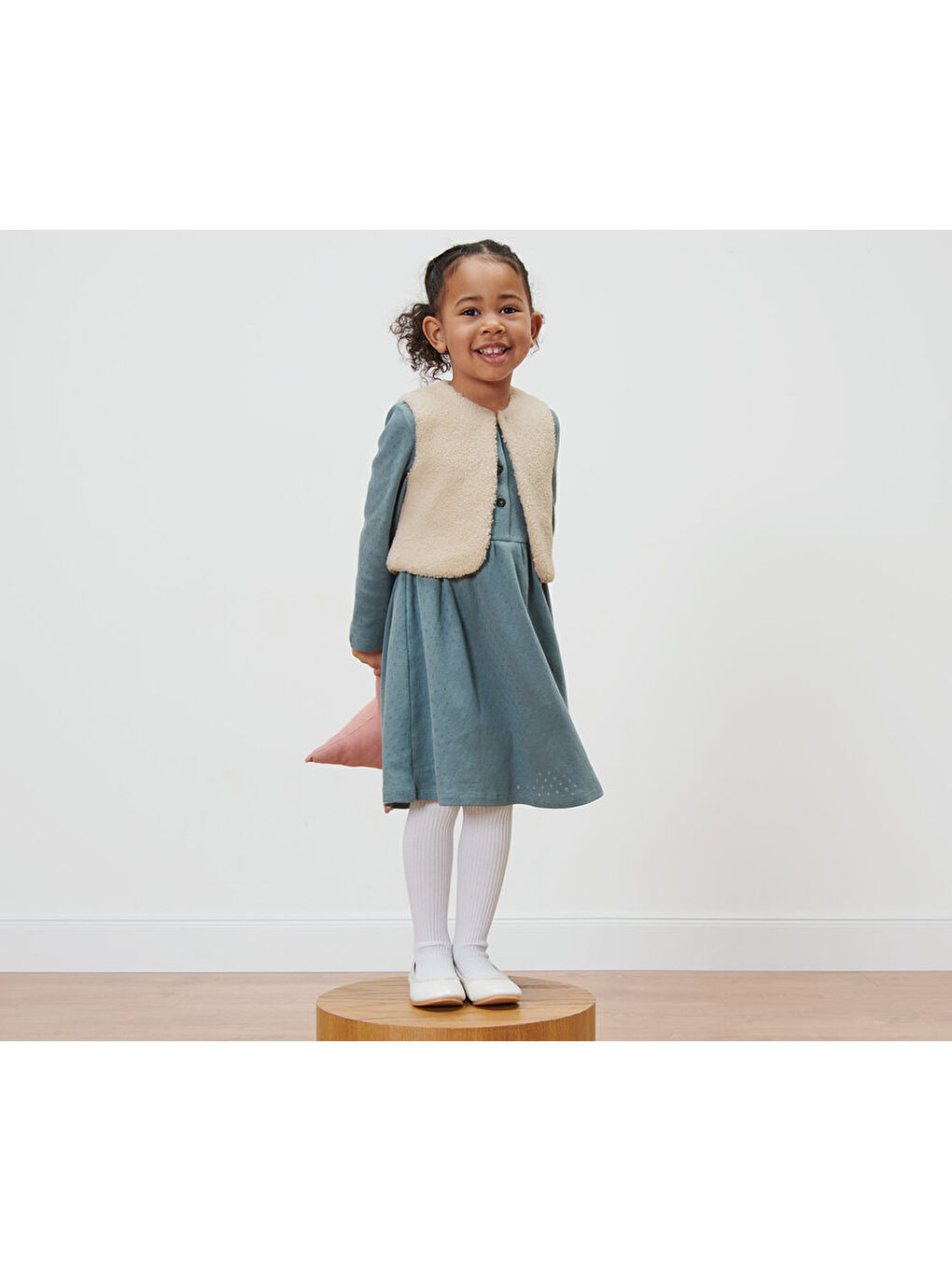 Ekru Kız Çocuk Teddy Yelek