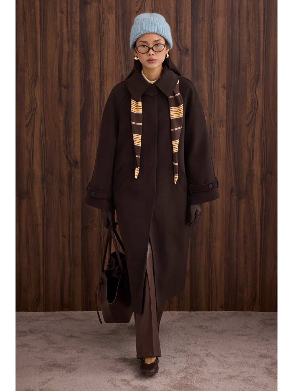 Kahverengi Yaka Detaylı Kaban Koyu Kahve