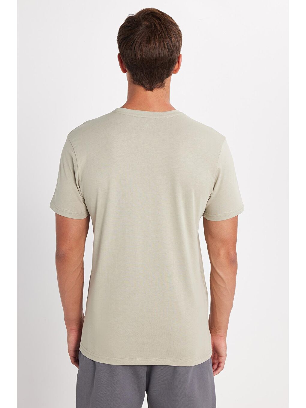 Unisex Slim Fit Dar Kesim %100 Pamuk Yumuşak Dokulu Yeşil Bisiklet Yaka Tişört-4