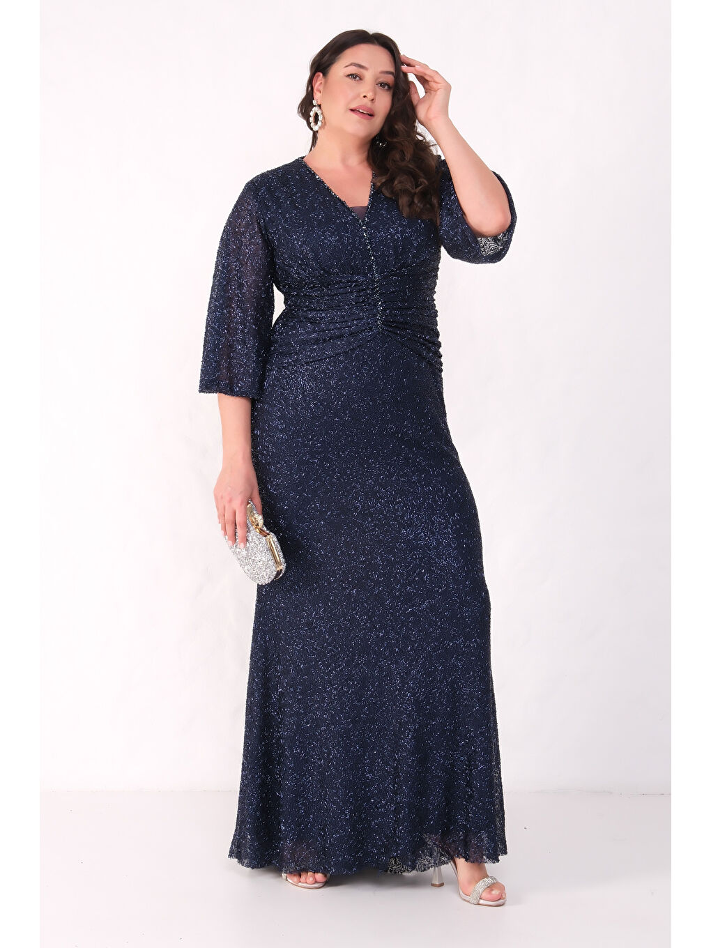 Kadın Lacivert V Yaka Boncuklu Büyük Beden Abiye Elbise-3