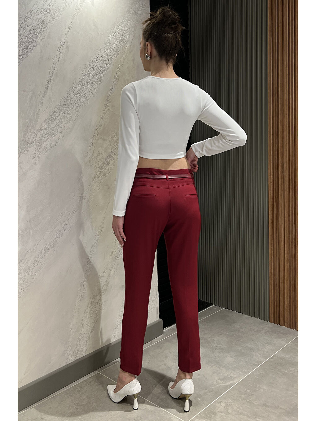 Bordo Kadın Kemerli Kumaş Pantolon-2