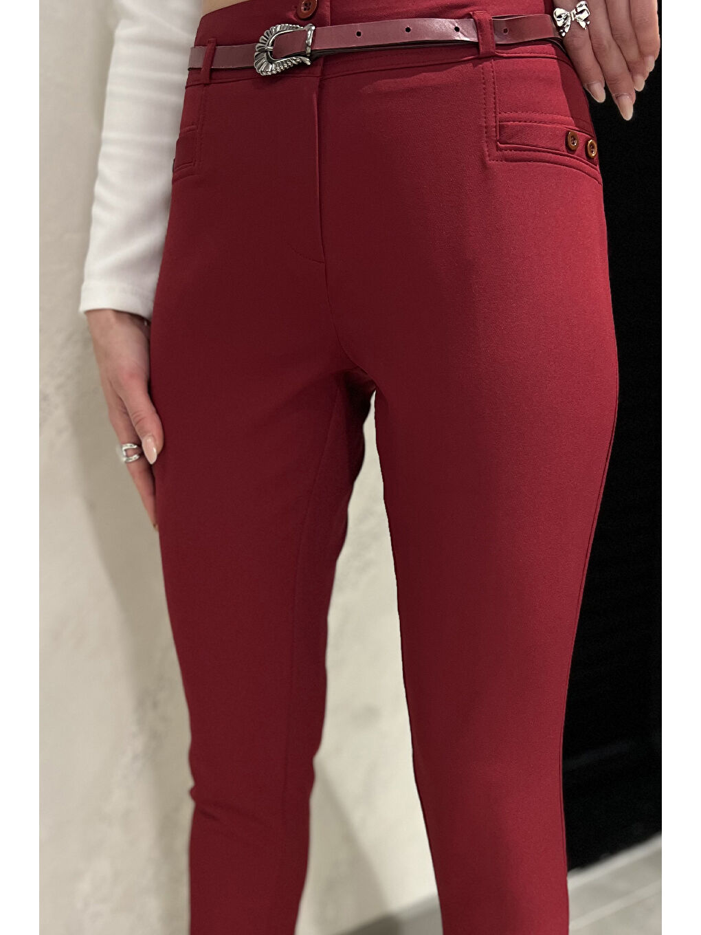 Bordo Kadın Kemerli Kumaş Pantolon-3