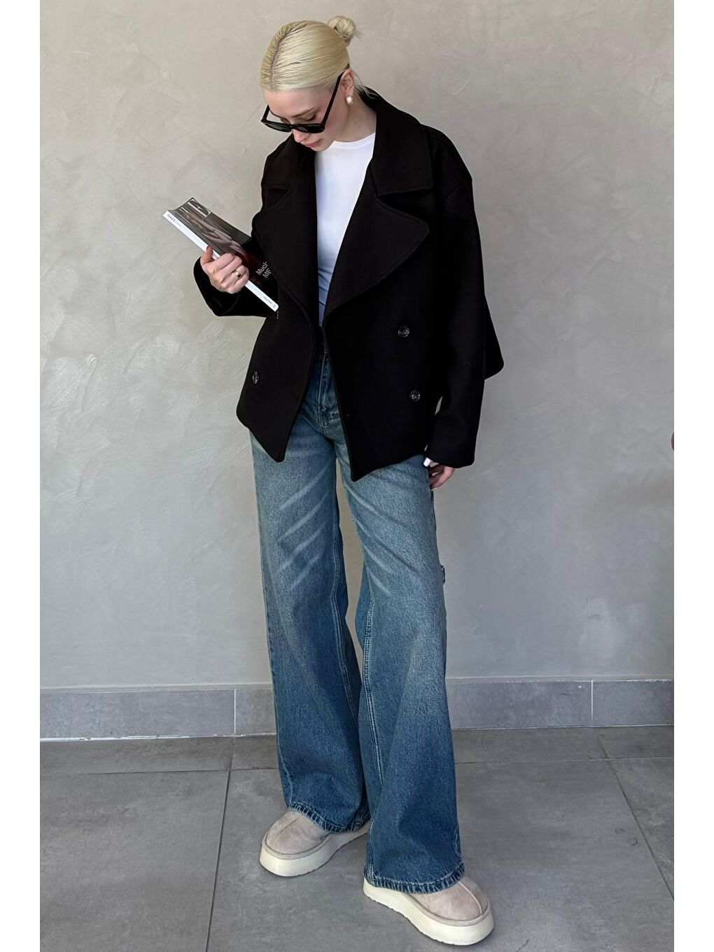 Siyah Kısa Kaşe Kadın Kaban Mg2544-10