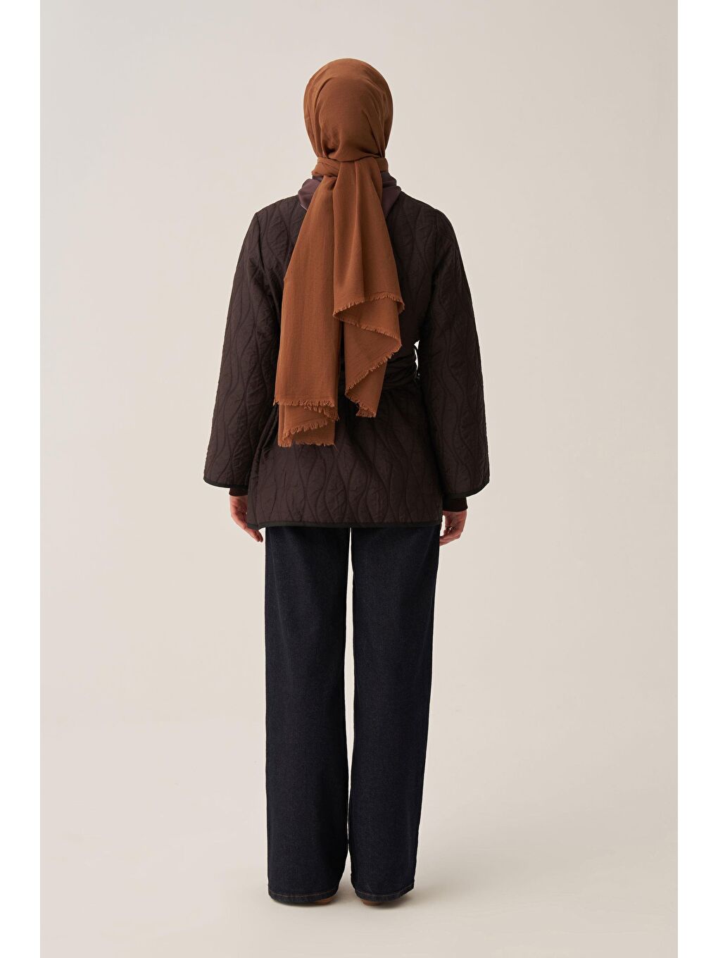 Kahverengi Acı Kahve-İnce Kapitone Kruvaze Kuşaklı Ceket-4