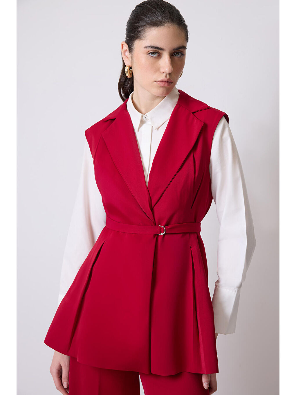 Kırmızı Pileli Kruvaze Yelek Pantolon Takım-1