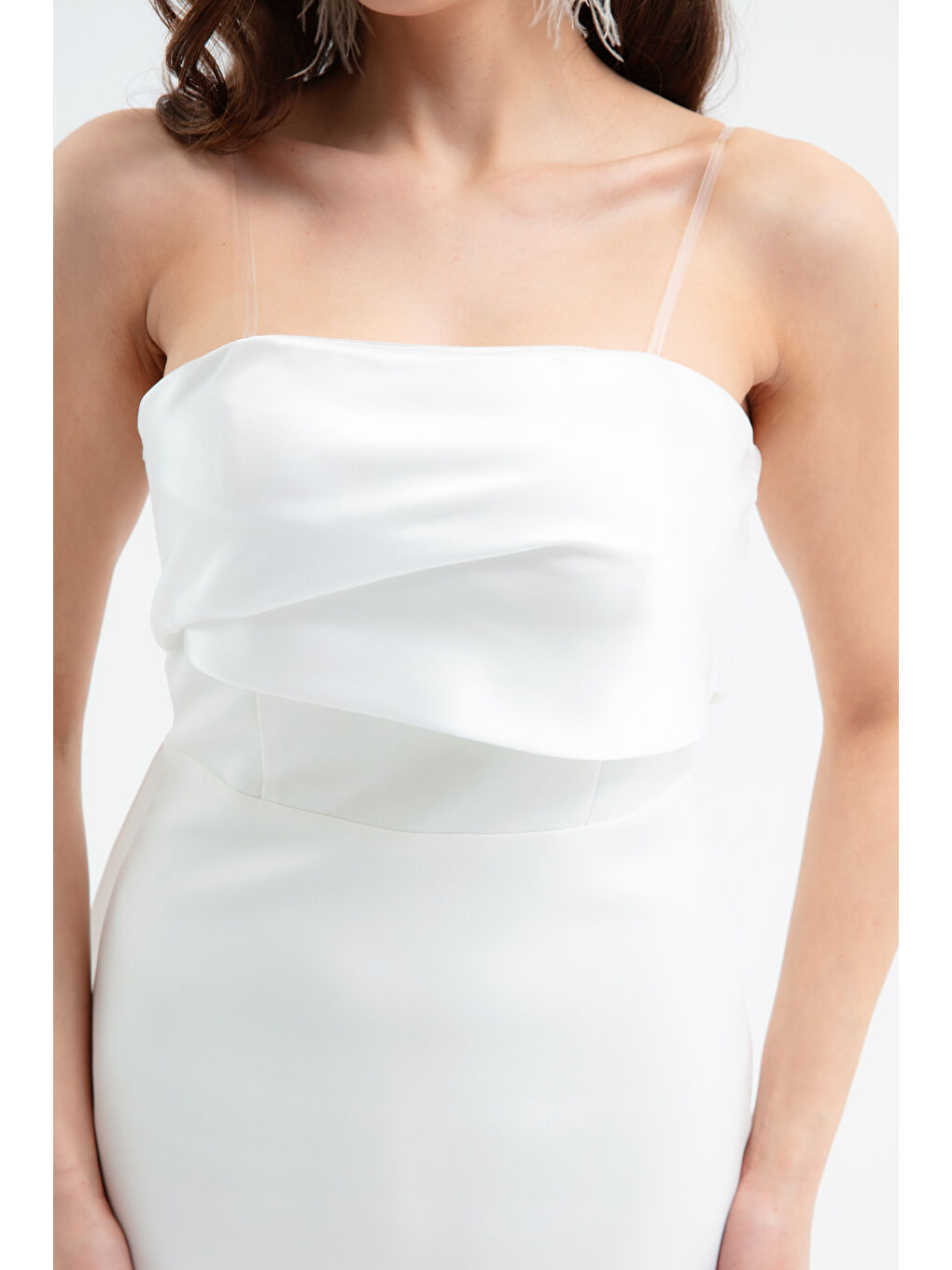 Kadın Beyaz Straplez Yaka Kuyruklu Söz Nişan Nikah Abiye Elbise-3