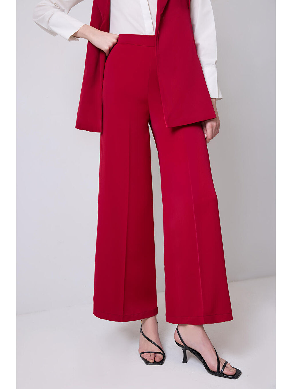 Kırmızı Pileli Kruvaze Yelek Pantolon Takım-4