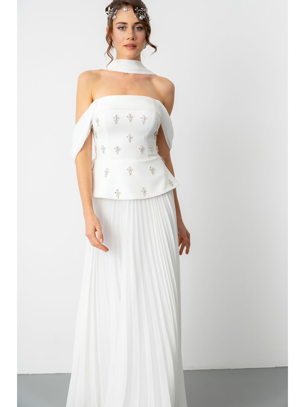 Kadın Beyaz Straplez Yaka Taşlı Uzun Söz Nişan Nikah Abiye Elbise-2