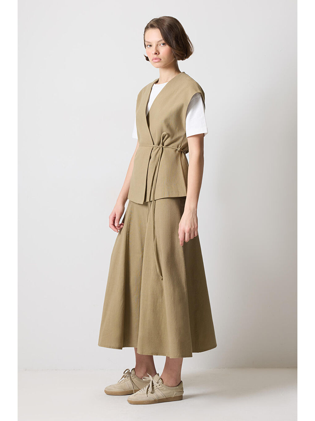 Yeşil Biye Kemerli Yelek Etek Takım-2