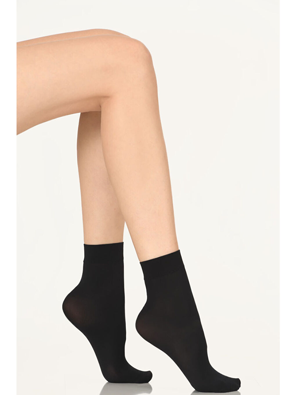 Siyah Soft 50 Denye Soket Çorap