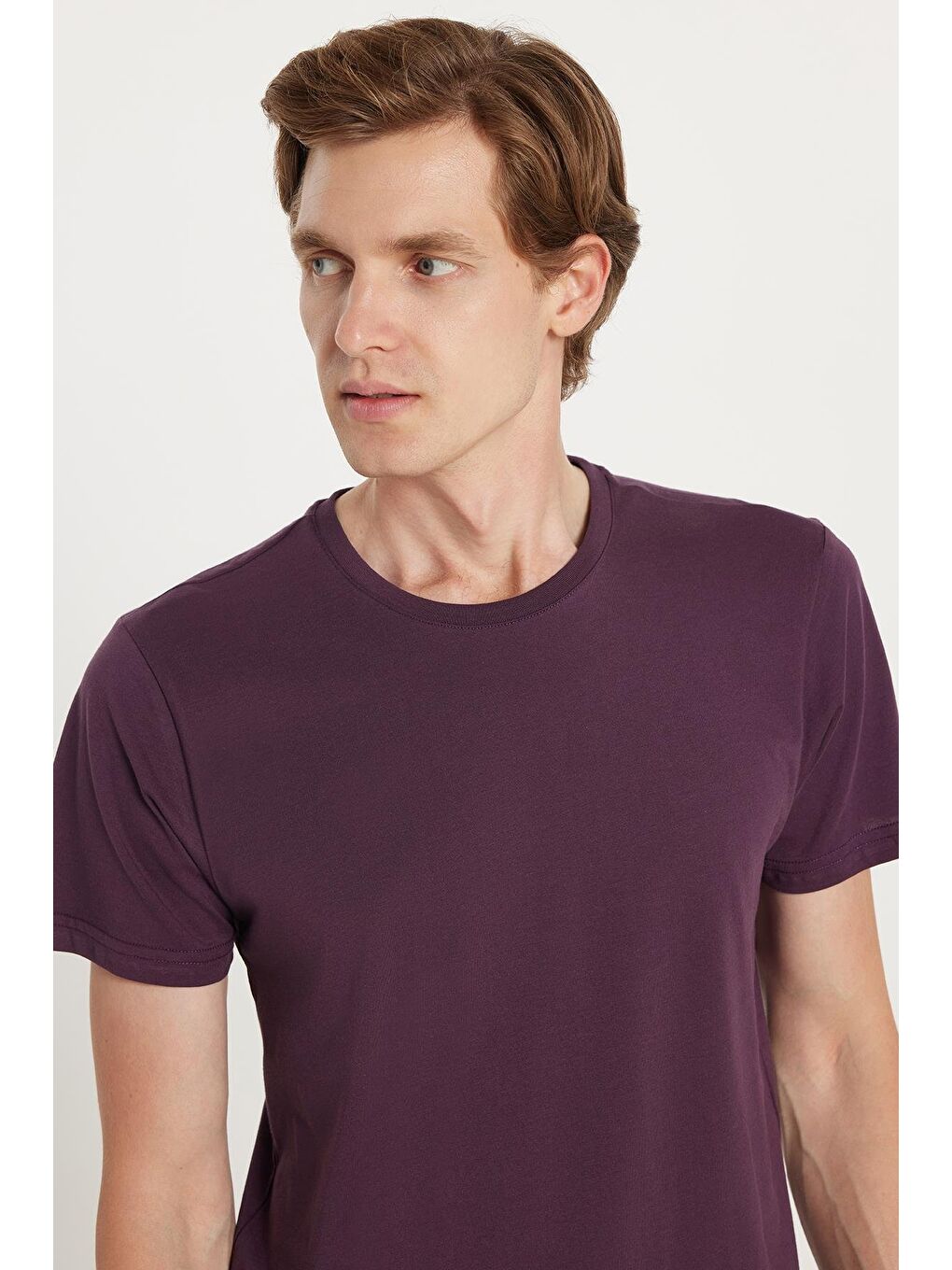 Unisex Slim Fit Dar Kesim %100 Pamuk Yumuşak Dokulu Mor Bisiklet Yaka Tişört