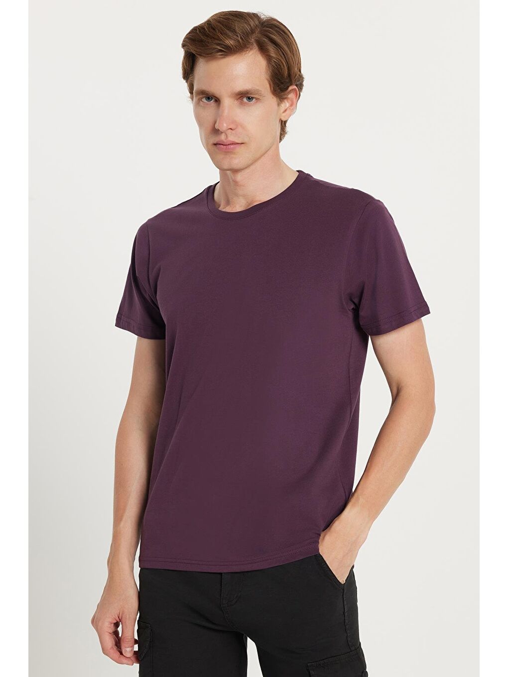 Unisex Slim Fit Dar Kesim %100 Pamuk Yumuşak Dokulu Mor Bisiklet Yaka Tişört-1