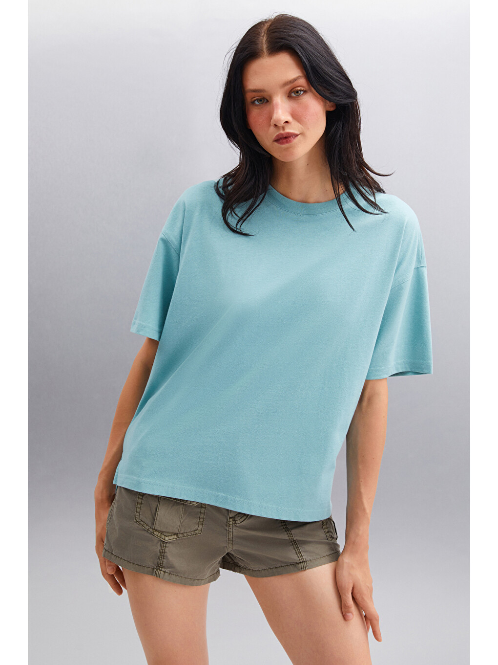 Yeşil Jemmy Kadın %100 Organik Pamuk Relaxed Fit Yırtmaçlı Yuvarlak Yakalı YEŞİL T-Shirt-2