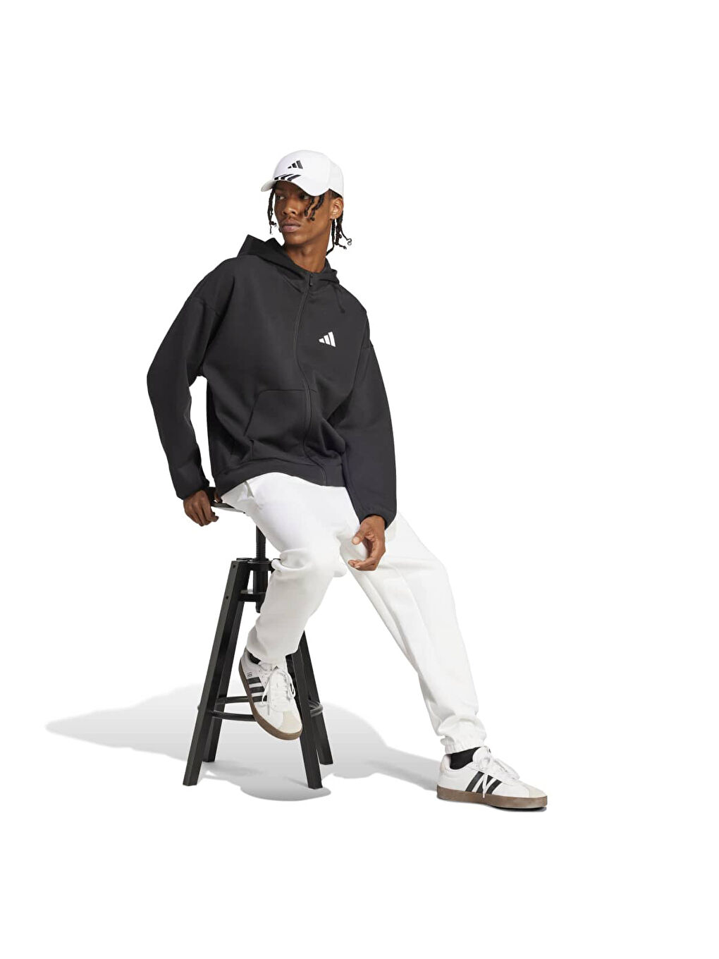 Future Icons Small Logo Erkek Siyah Kapüşonlu Ceket-1