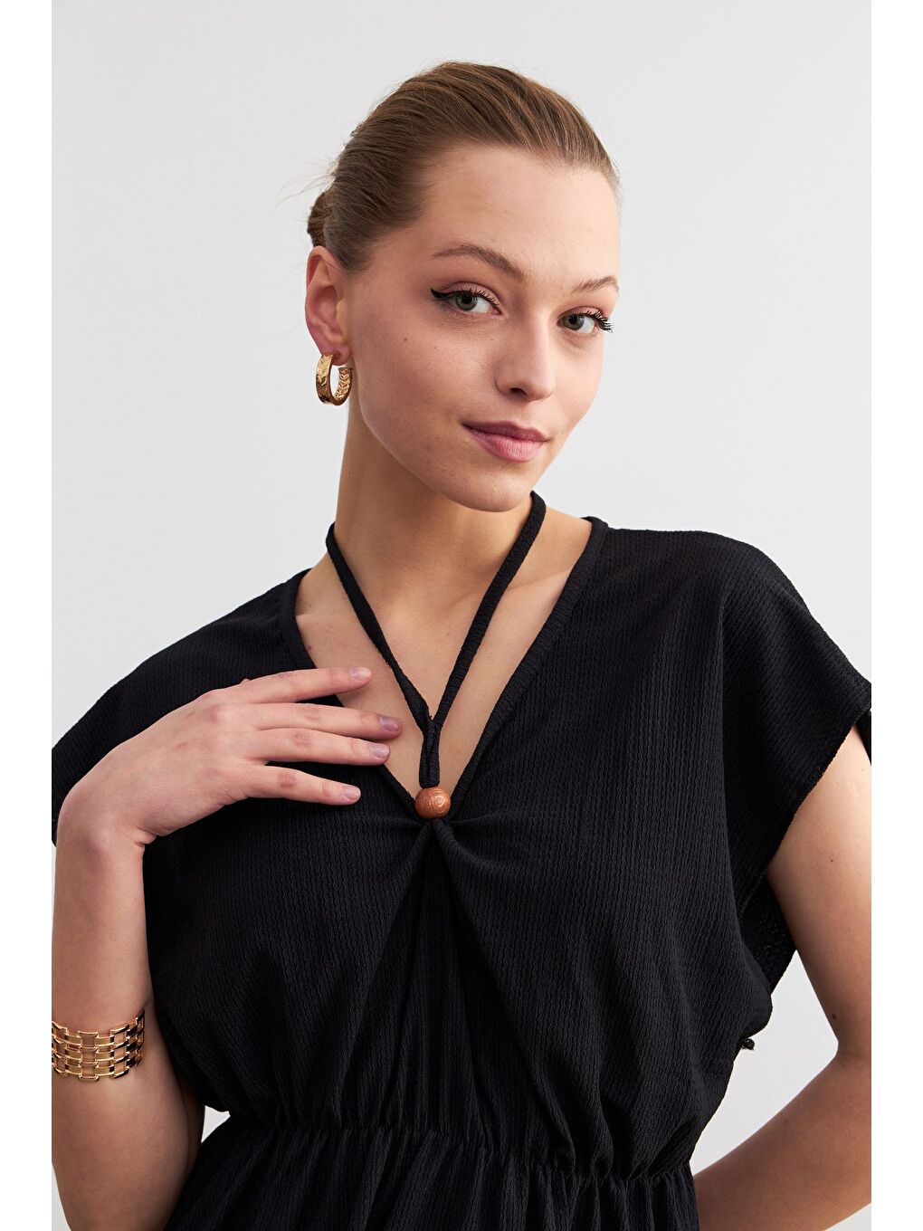 Kadın Siyah V Yaka İpli Pareo-3