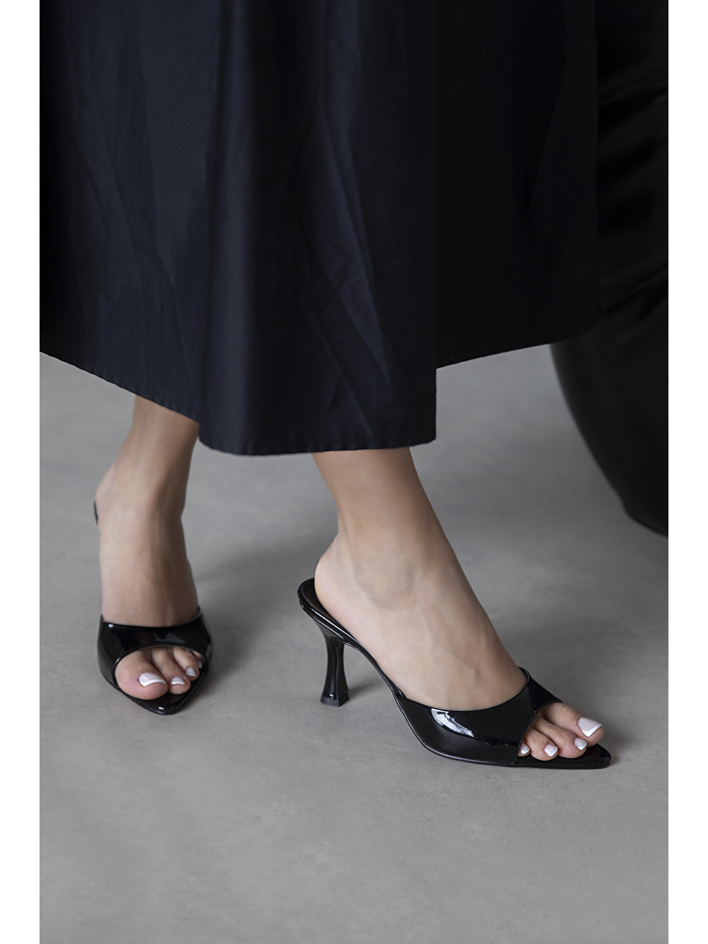 Franco Kadın Topuklu Rugan Siyah Topuklu Terlik