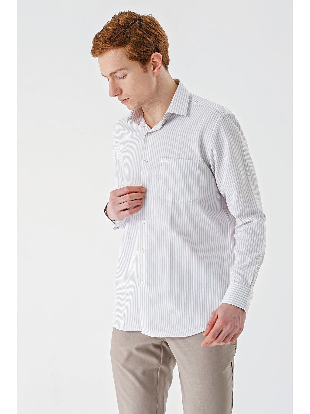 Bej Uzun Kollu Çizgili İtalyan Yaka Cepsiz Garnili Pamuklu Klasik Slim Fit Gömlek 1004240151-1