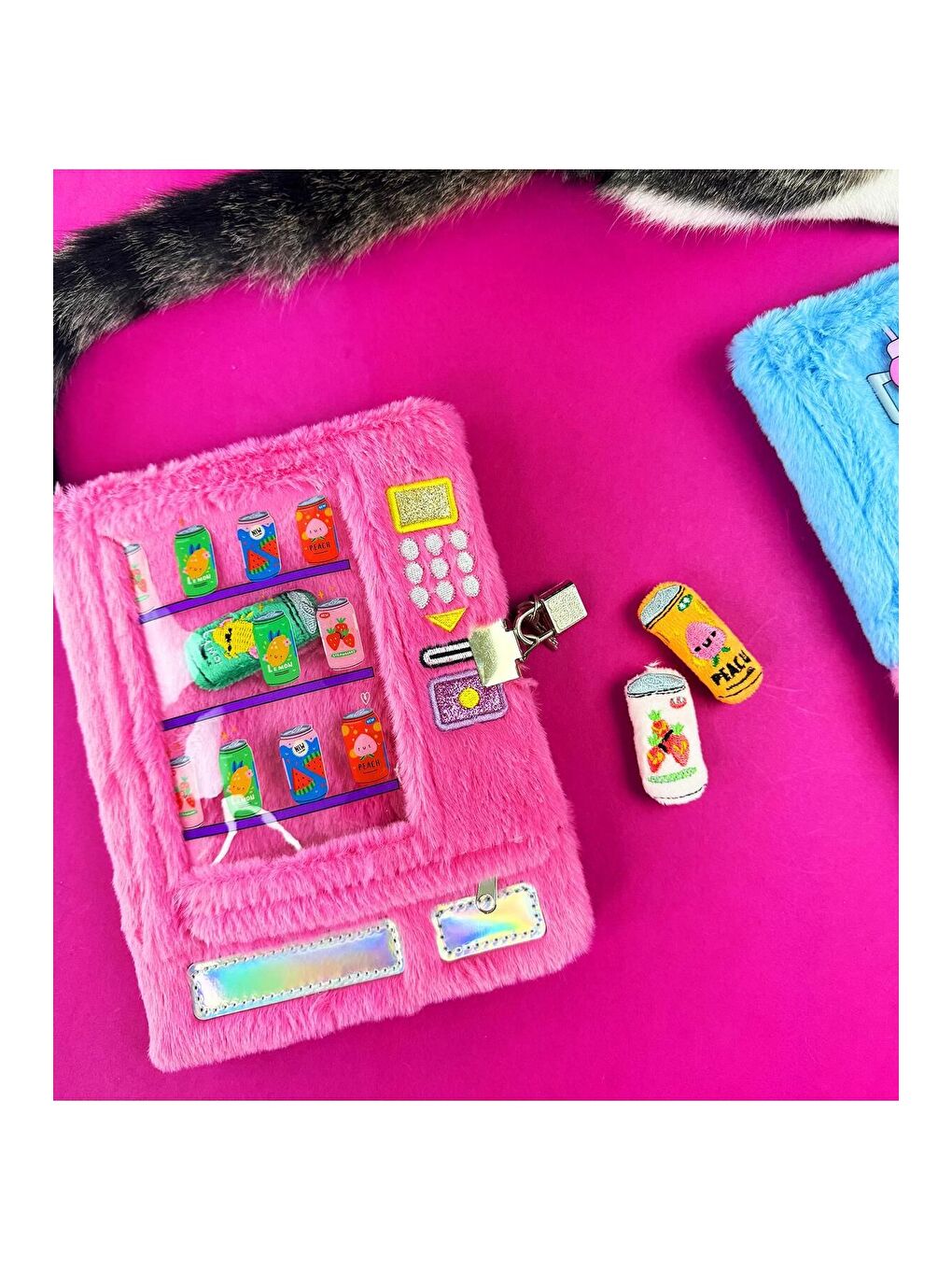 Otomat Tasarımlı Pelüş Kapaklı Kilitli Defter-2