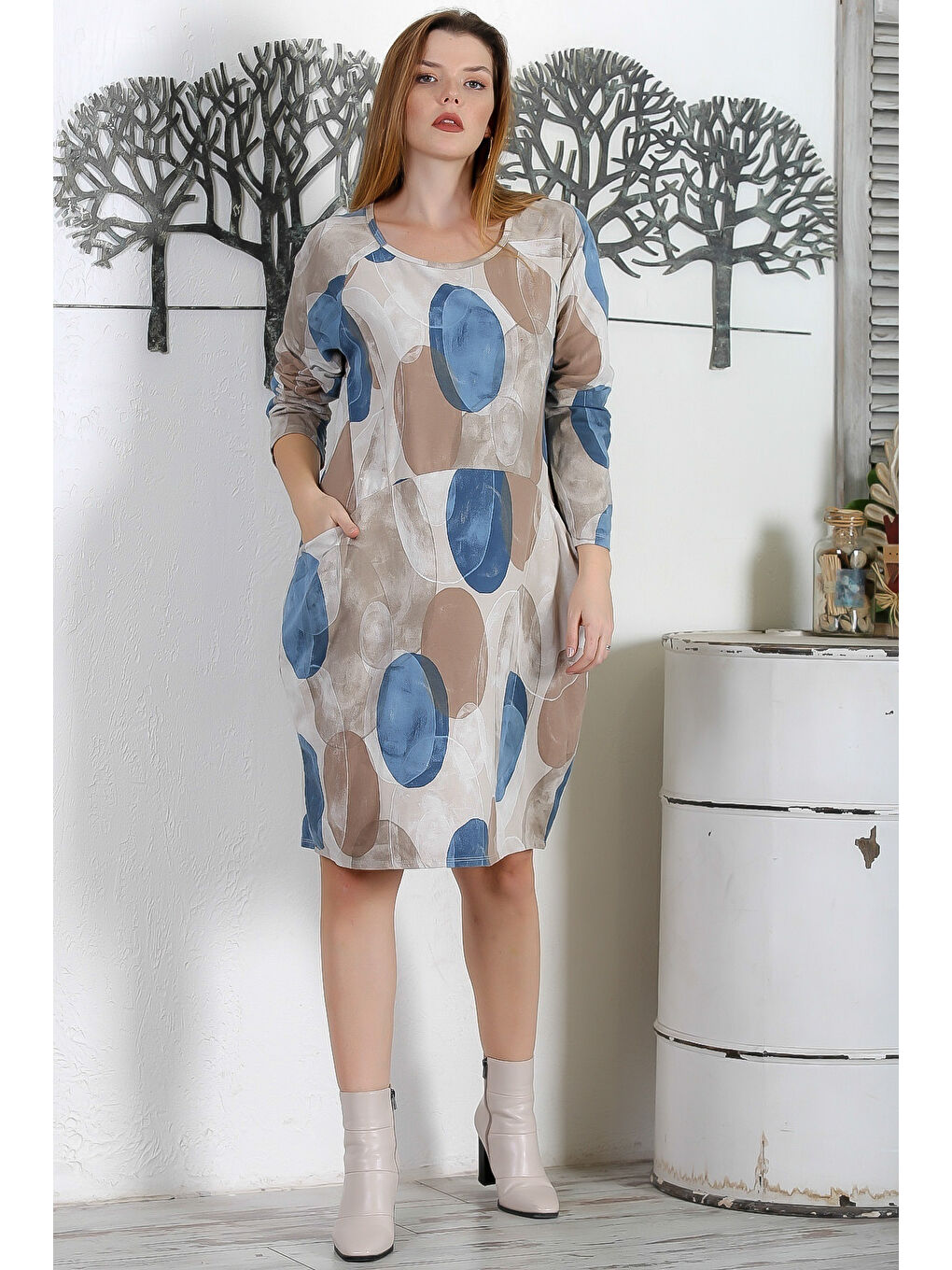 İtalyan Bej-Mavi Yuvarlak Yaka Uzun Kol Cepli Allover Baskılı 2 İplik Şardonsuz Casual Örme Elbise-6